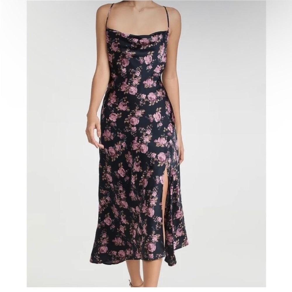 ASTR the Label [S] Gaia Navy/Purple Floral
Midi Satin Slip Dress